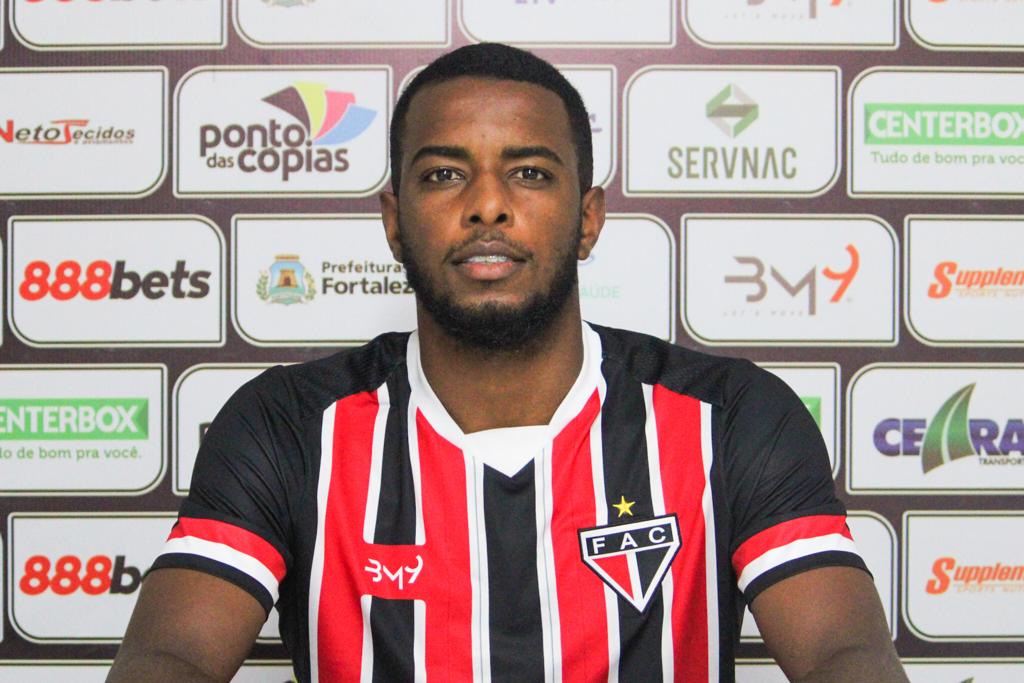 Wesley Dias: “Temos mais noventa minutos para fazer o melhor dentro de casa”