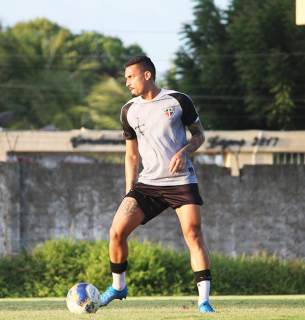 Foto do Lucas Gonçalves